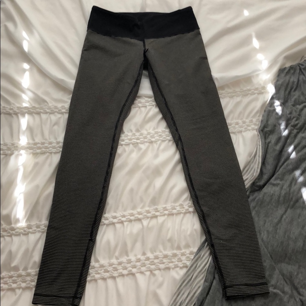 Lululemon black and white stripped pants
